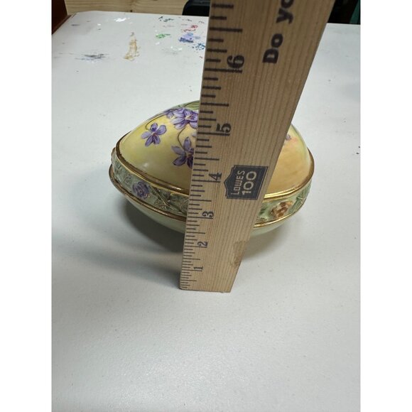 VTG  Hand-Painted Porcelain Egg Trinket Box  Floral Design Gold Trim France - Picture 8 of 9